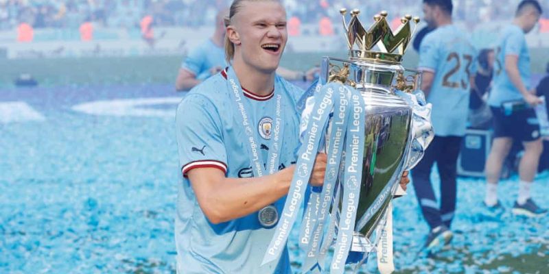 Erling Haaland – Sát thủ ghi bàn định hình kỷ nguyên mới 5 Haaland đã phô diễn sức mạnh khi chơi cho Man City